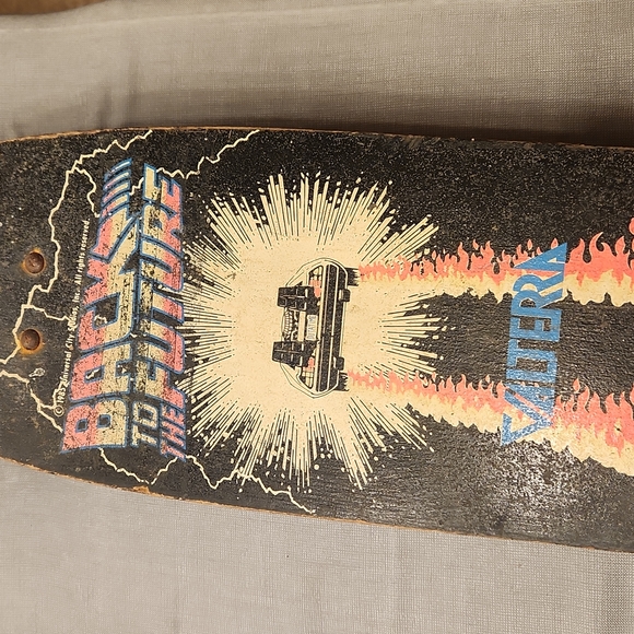 Back to the Future skate board - Picture 5 of 6